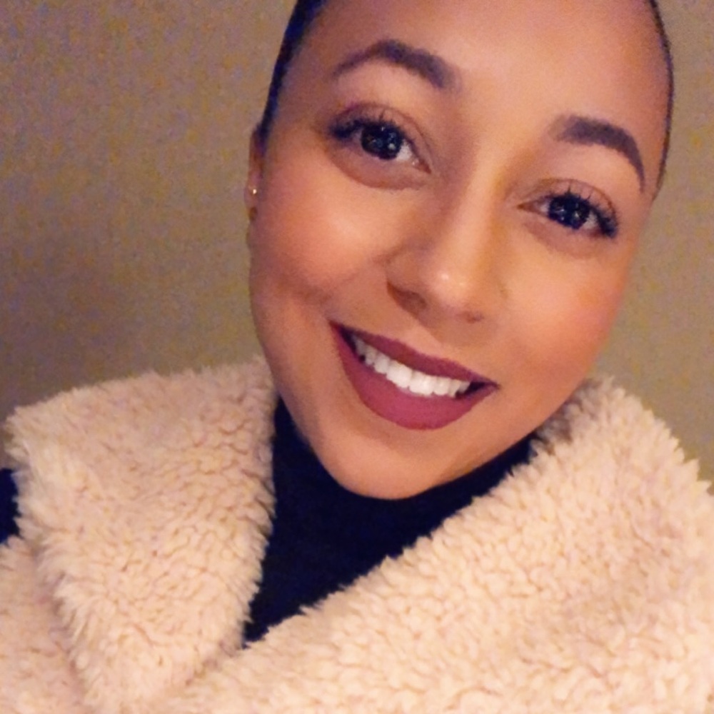 Meet your Posher, Kellyann!